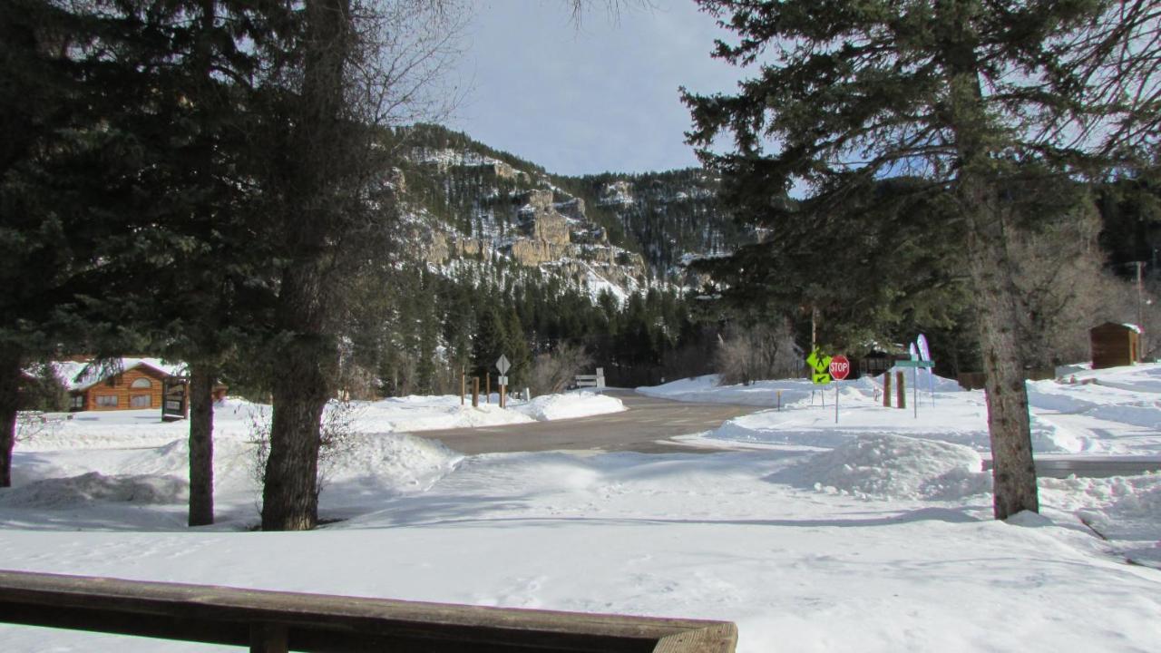 Spearfish Canyon Lodge Exterior photo