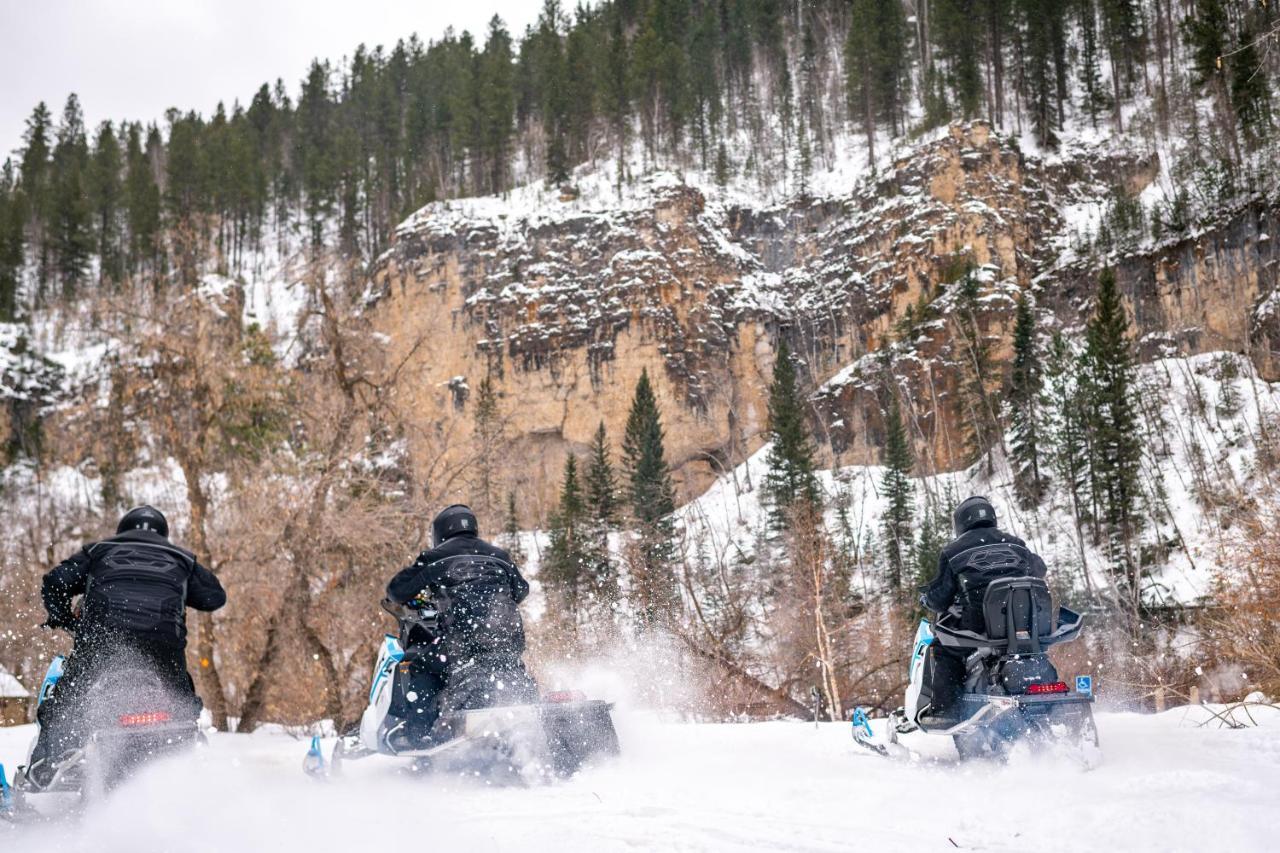 Spearfish Canyon Lodge Exterior photo