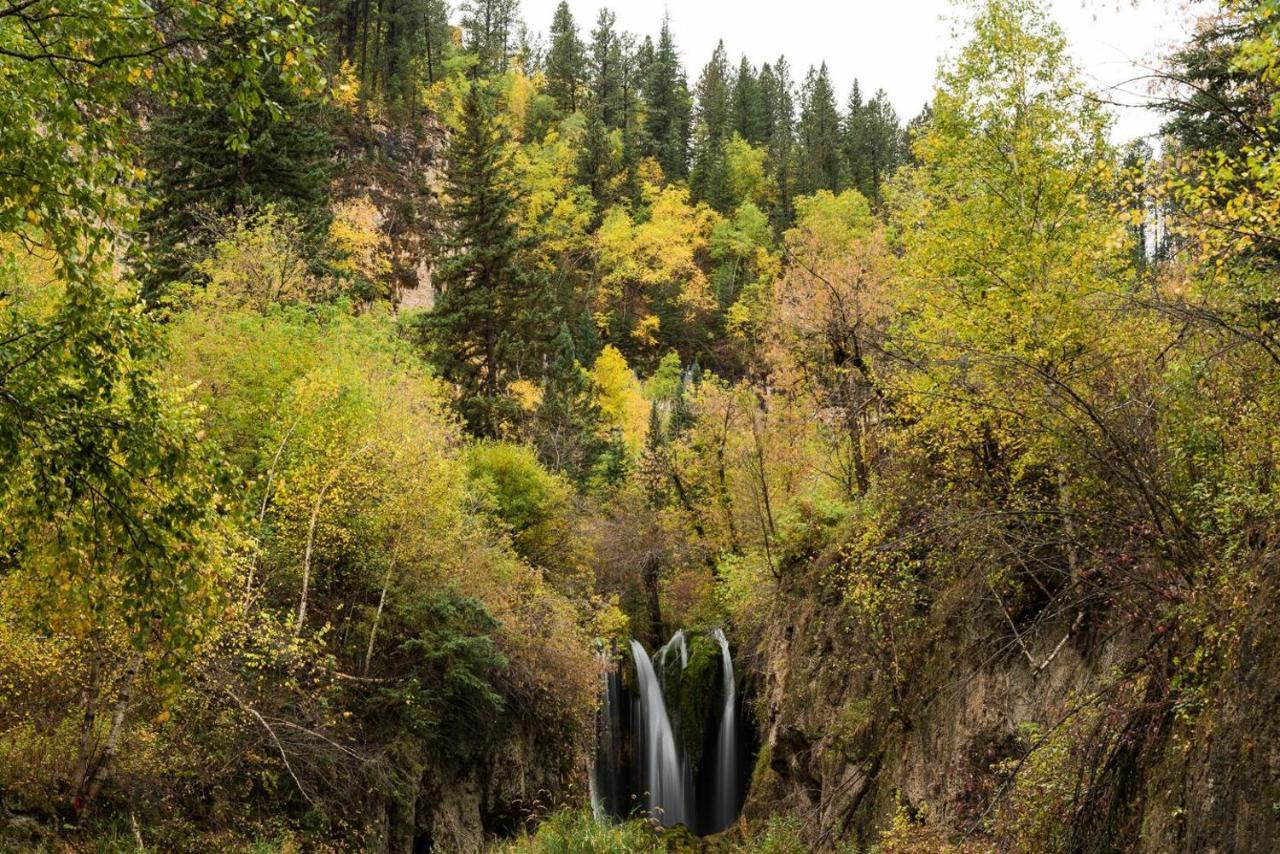 Spearfish Canyon Lodge Exterior photo